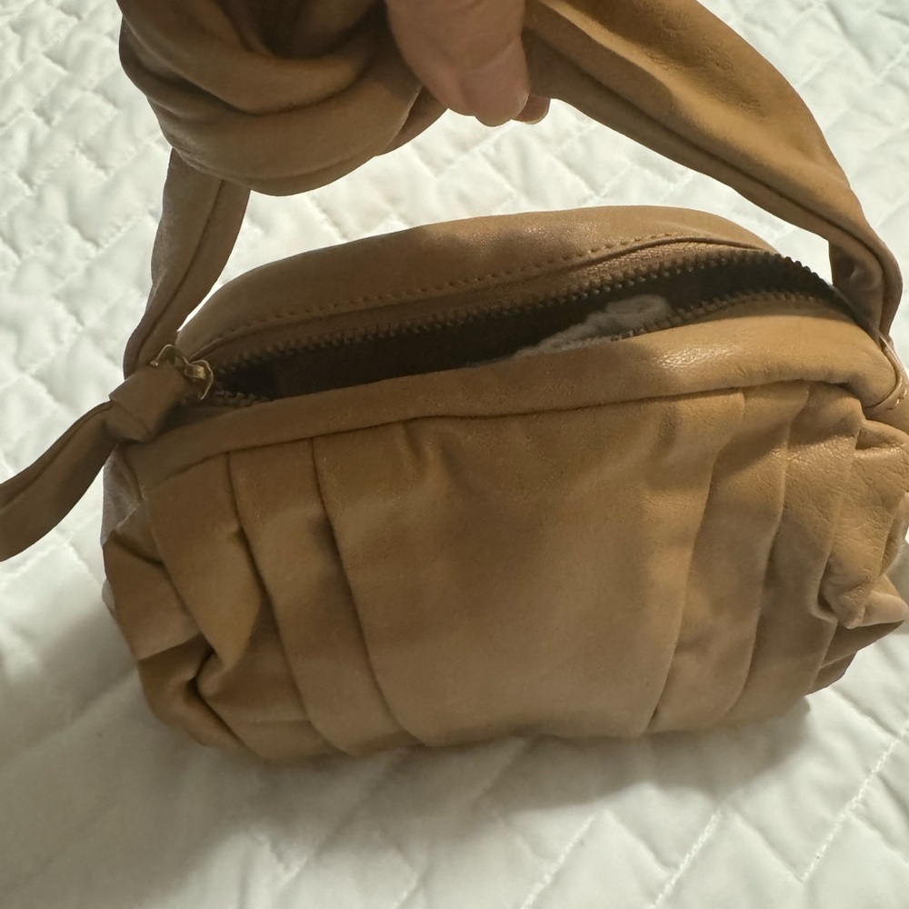 New - Anthropologie cute mini leather handle bag - Picture 2 of 4